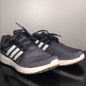 Adidas Cloudfoam Shoe. Men’s size 11.